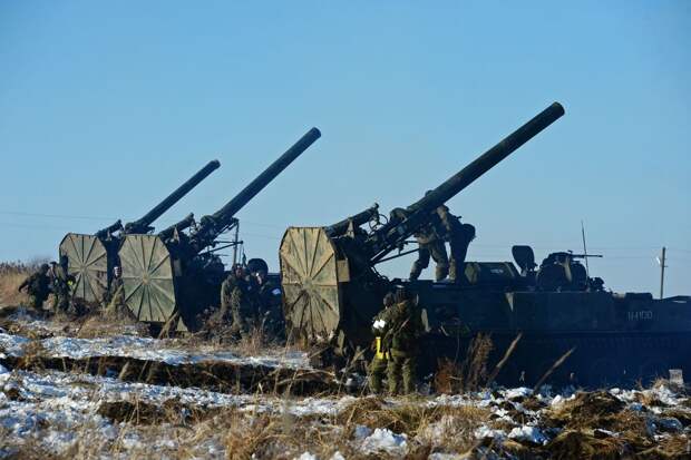 Гигантские минометы уничтожили подземный штаб у Купянска, удар сняли на видео