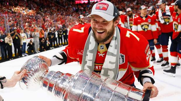 Куликов примет участие в матче «Флориды» с «Питтсбургом» впервые после перелома носа