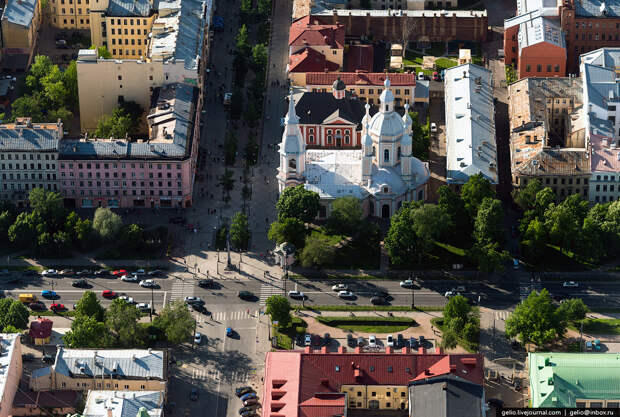 Пересечение Большого проспекта и Андреевского бульвара.