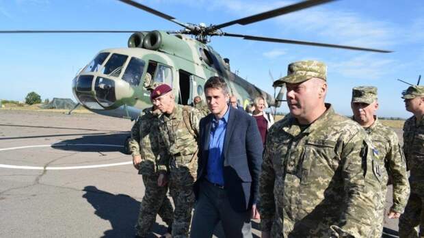 Кровоточащая зона рядом с Россией: эксперт объяснил, зачем Западу нужен тлеющий конфликт в Донбассе