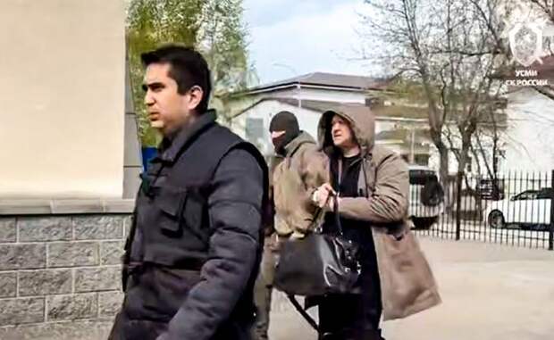 Башкирия бурлит и строит догадки: Ратмира Мавлиева, мэра Уфы, задержали в серьезной компании