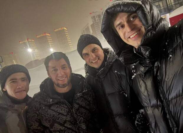 Фирдүс Тямаев Ришат Төхвәтуллинга кыен хәлдән чыгарга ярдәм иткән