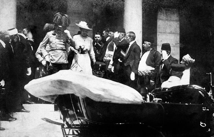 7 исторических совпадений, которые до сих пор удивляют людей