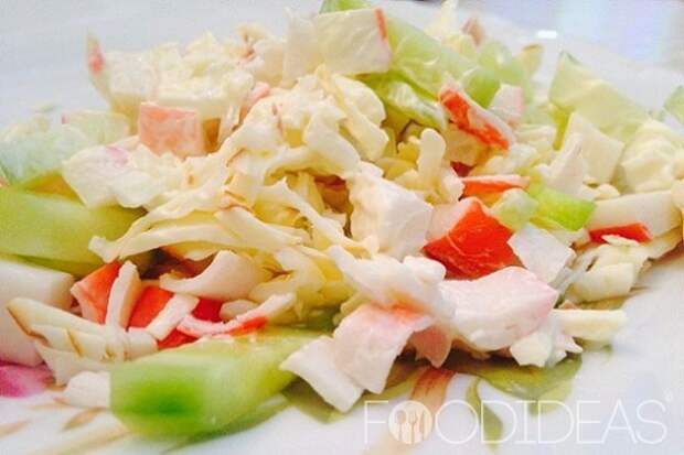Крабовый салат с сыром
