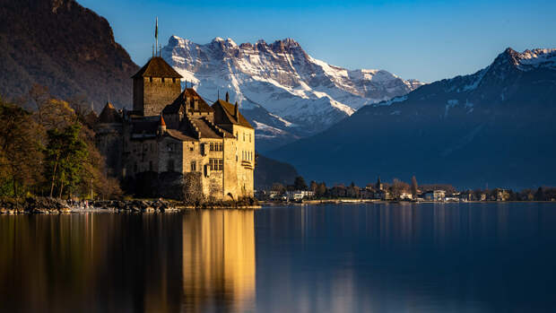 Late Afternoon at the Chillon Castle by 🇨🇭 Daniel 🇨🇭 on 500px.com