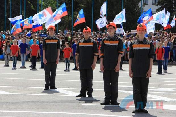 Плотницкий: Представители более 20 стран посетили Первомай в ЛНР (ФОТО, ВИДЕО)