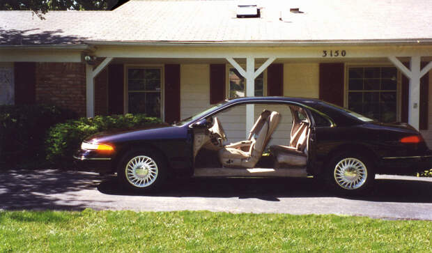 Lincoln с весьма необычным способом открывания дверей lincoln, автодизайн, двери