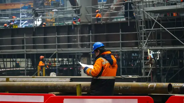 Кабмин выделил финансирование на строительство газовоза для проекта «Арктик СПГ 2»