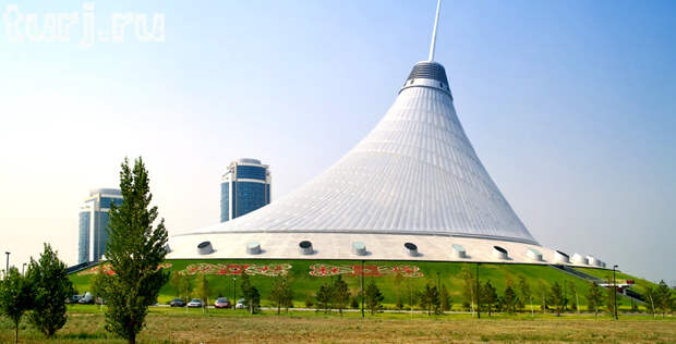 Казахстан, Астана, ТРЦ Хан Шатыр, торгово-развлекательный центр в Астане, проекты Нормана Фостера, шанский шатер, лучшие экоздания мира, достопримечательности Астаны, шопинг в Астане, развлечения в Астане, современная архитектура