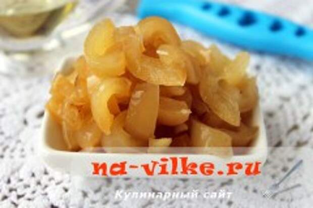 Каннеллони с говяжьим фаршем под соусом бешамель