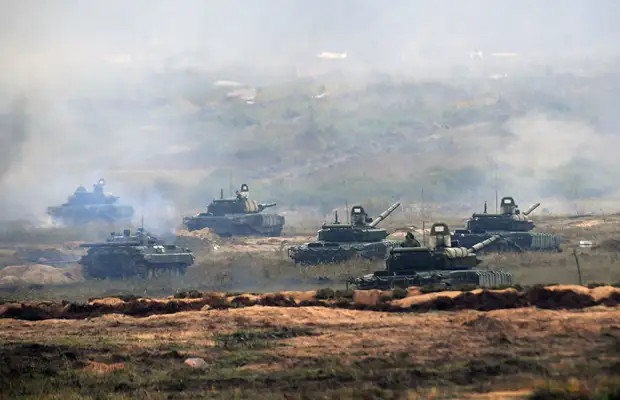 «Часть обширного военно-стратегического сотрудничества»: какие задачи будут отрабатываться на учениях «Запад-2021»