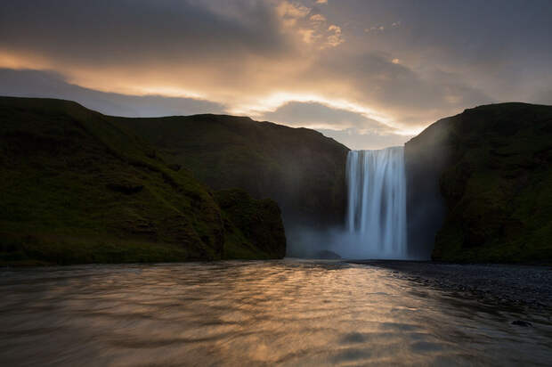 7667257936 23b93e14ed b Скогафосc   самый знаменитый водопад Исландии