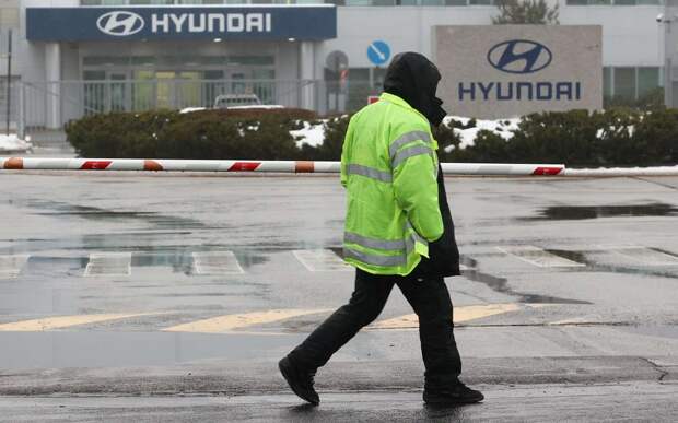 Крупный автозавод в России меняет владельца: что это значит для покупателей