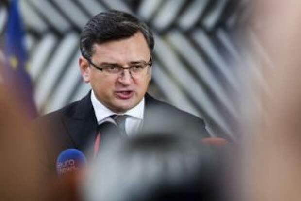Кулеба посоветовал Путину заботится о своем народе вместо траты денег на войну
