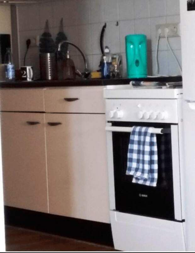 Они следят за тобой