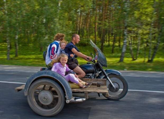 Странности в пути авто, дорога, мото, прикол, чудаки