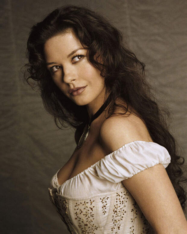 Кэтрин Зета-Джонс (Catherine Zeta-Jones) в фотосессии для фильма «The Mask of Zorro» (1998), фото 6