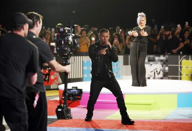MTV Video Music Awards 2015