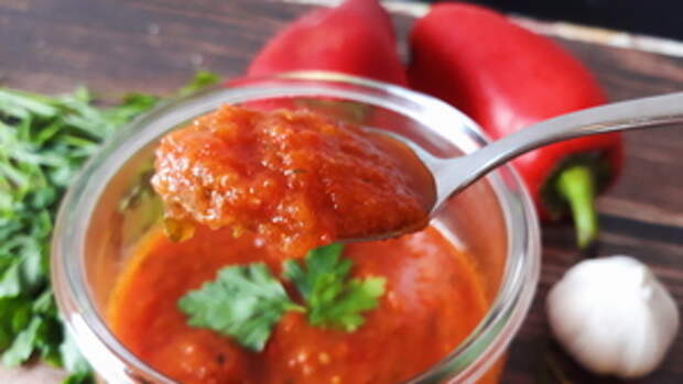 Фото к рецепту: Салат Аппетитка на зиму Фото к рецепту: Салат Аппетитка на зиму