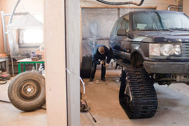 Система Wheeltracks была разработана в деревенской мастерской