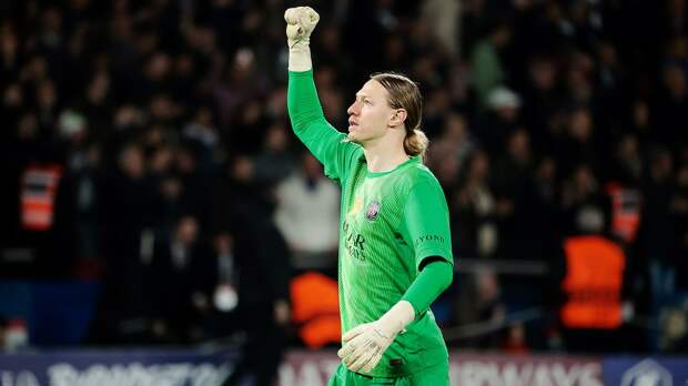 Сафонов после победы на «Энфилде»: «Вечер, который мы запомним. «Сухарь» — полуфинал, жди нас»