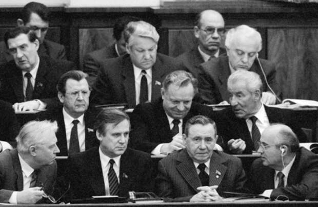 Президиум сессии Верховного Совета СССР, Москва, 1986 год 