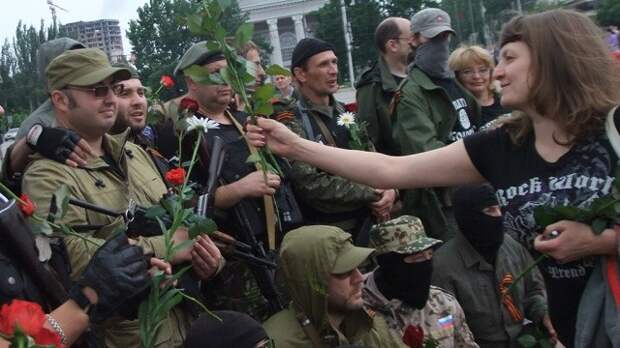 Бойцы внутренних войск ДНР приняли присягу Бойцы внутренних войск ДНР приняли присягу