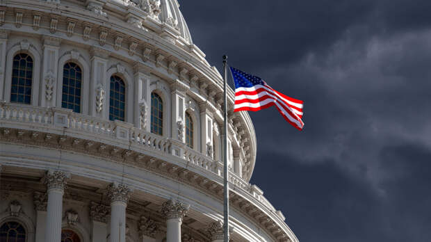 Сын шаха Ирана обсуждает с членами Конгресса США будущее при смене власти