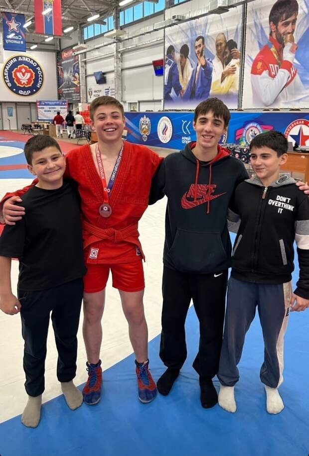 Самбист из Тахтамукайского района завоевал путевку на первенство России по самбо