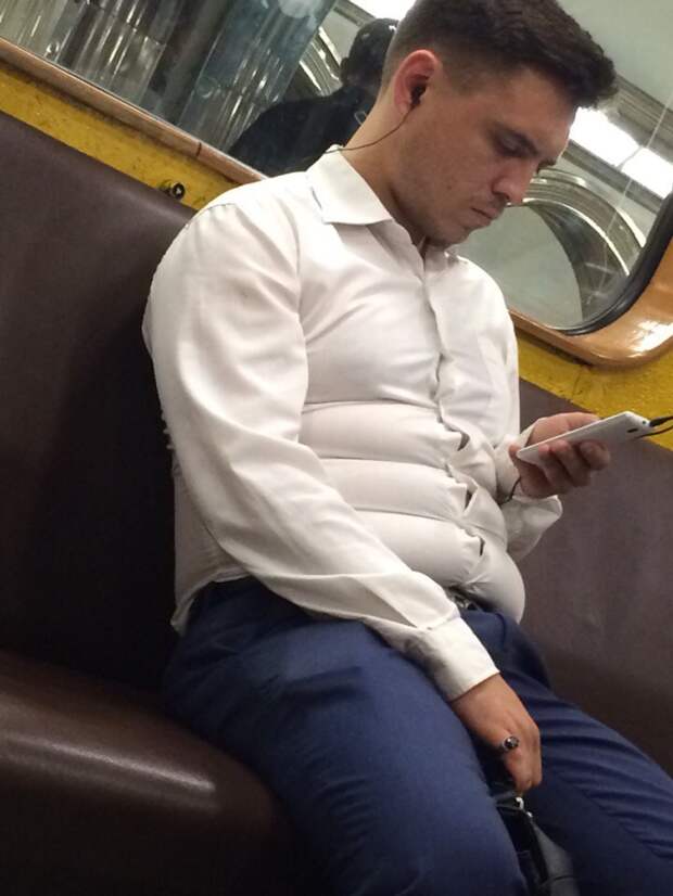Гусеница метро, мода, юмор