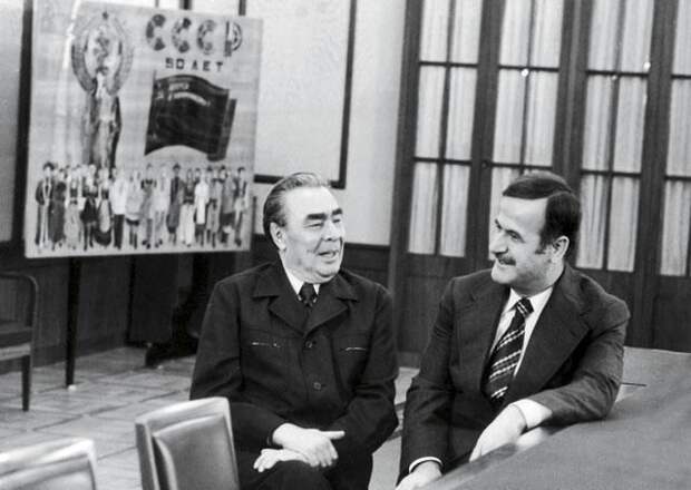 асад и брежнев_3.jpg