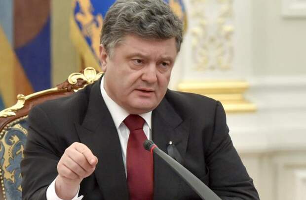 Порошенко анонсировал возобновление поставок электроэнергии в Крым Порошенко анонсировал возобновление поставок электроэнергии в Крым