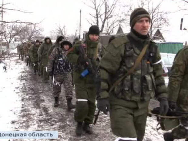 Погода в дебальцево на 10 дней. Ополченцы Донбасса Дебальцево. Украинская армия в Дебальцево. Украинские каратели Азов.