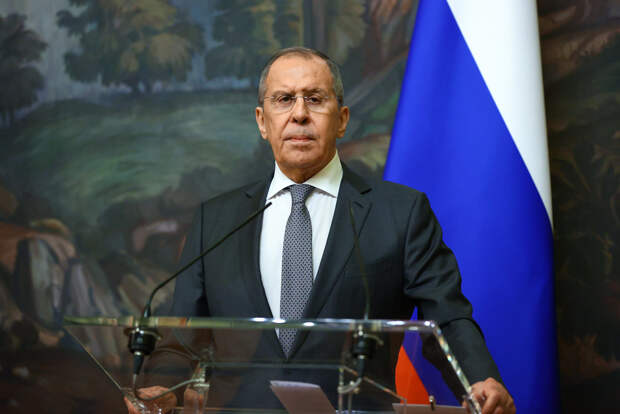 Лавров указал Совету Европы на дискриминацию русского языка