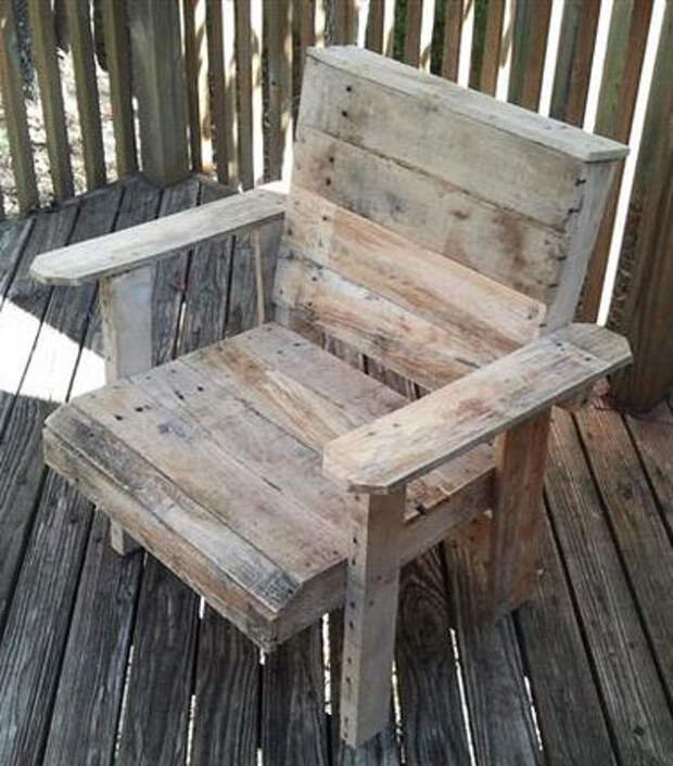 Кресло из поддона