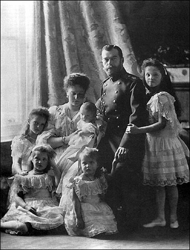 семья Романовых (365x482, 53Kb)