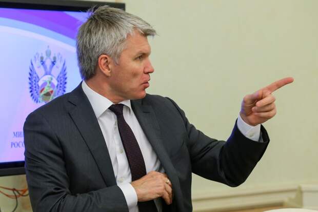 Министр спорта 2014. Градов министр спорта. Министр спорта Марий Эл. Последний министр футболисты. Министр спорта РФ фото в полный рост.