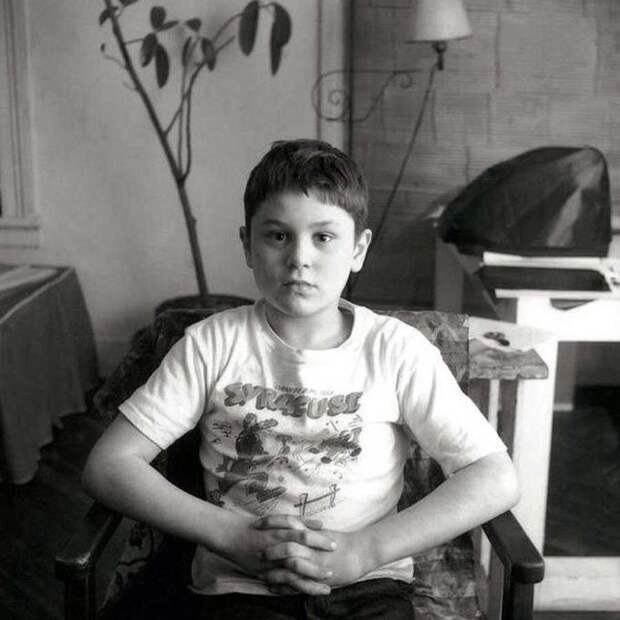 7-летний Роберт Де Ниро, 1950 7-летний Роберт Де Ниро, 1950 дети, известность, история, фото