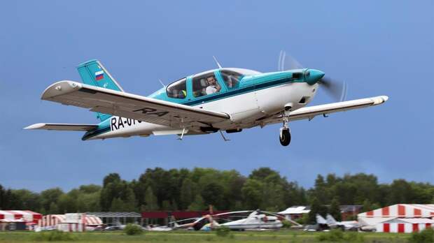 Организаторы МАКС-2023 предложили специальные условия для малой авиации