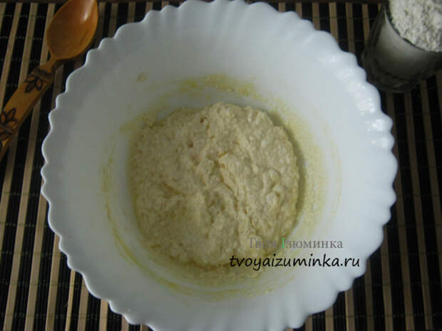 tvorognie_pirogki_s_gribami