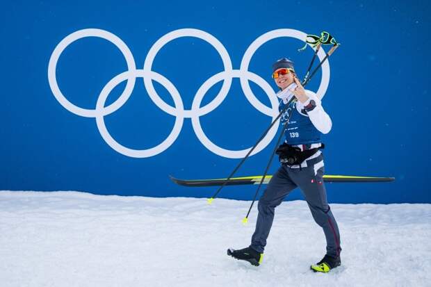 Российский лыжник Коростелев стал четвертым в скиатлоне на Олимпиаде