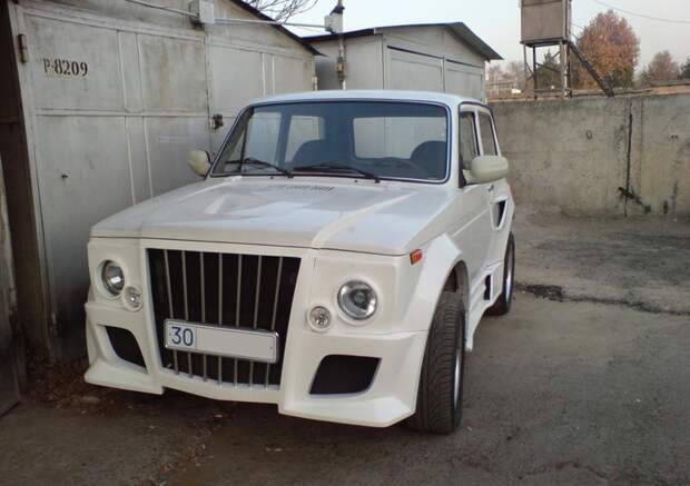 Почти Rolls-Royce. нива, приколы, тюнинг