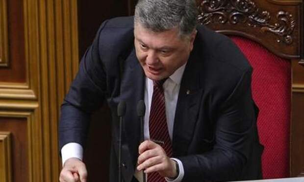Порошенко: Пора выставлять претензии Ельцину