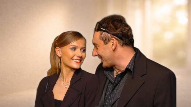 «Он всегда отличался железной работоспособностью»: как сейчас живут дети Марии Голубкиной и Николая Фоменко, которым 27 и 22 года