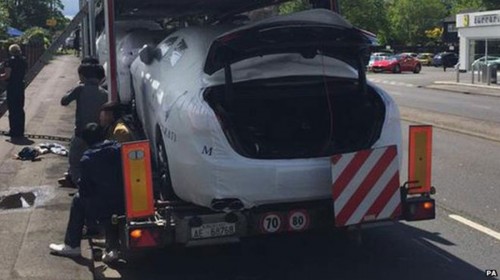Нелегалы прятались в багажниках Maserati
