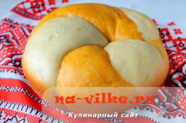 Хлеб с паприкой в мультиварке