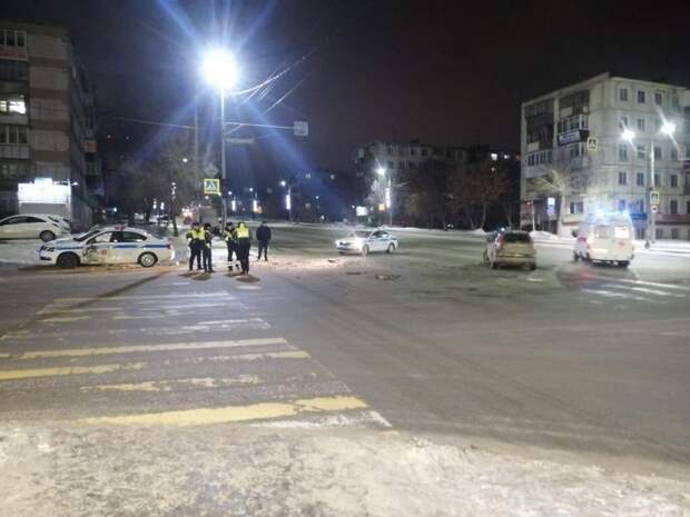 В Челябинске во время погони ДПС за девушкой произошло три аварии