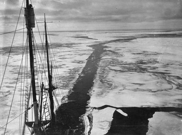 1914-1916 годы: «Эндьюранс» или история выживания 28 человек среди льдов Антарктики 1914-1916 годы: «Эндьюранс» или история выживания 28 человек среди льдов Антарктики