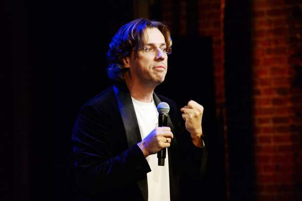 В райдере Галкина* оказались пирожки и хрен