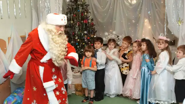 В ХМАО утвердили порядок посещения новогодних утренников